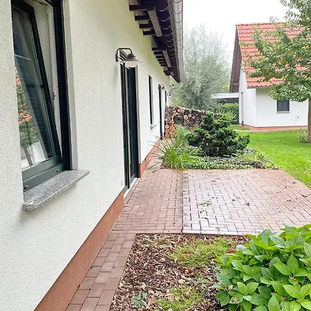 Apartment Laubhütte Baum 1 *