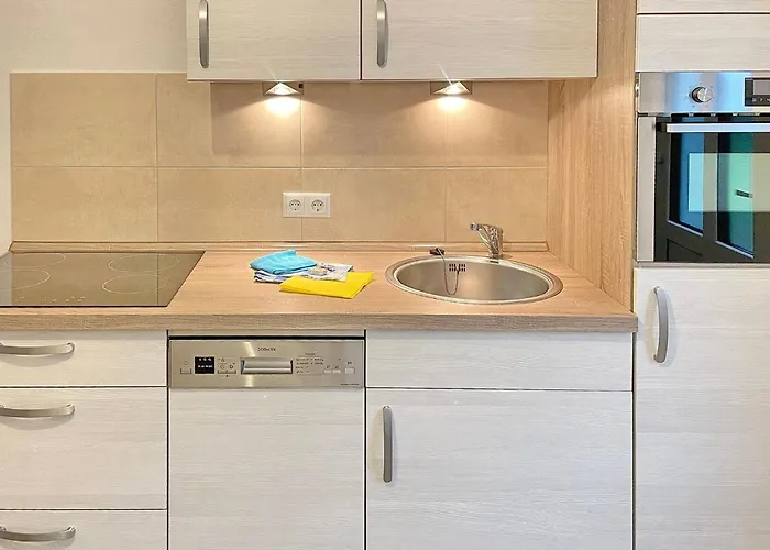 Laubhuette Baum 1 דירה בורג